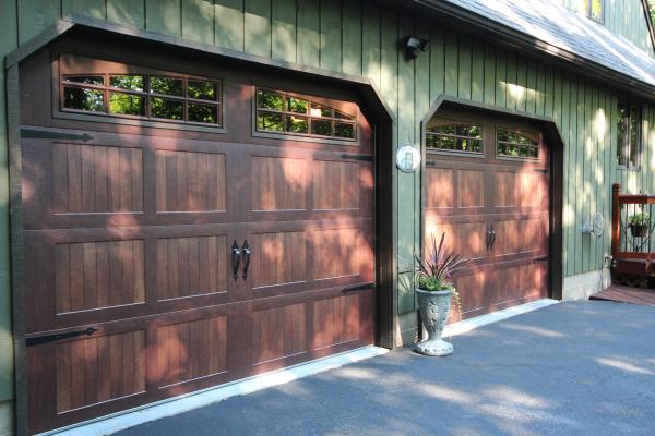 9x7 Carriage House Mahogany Garage Door w-2pc Arched Stockton Inserts