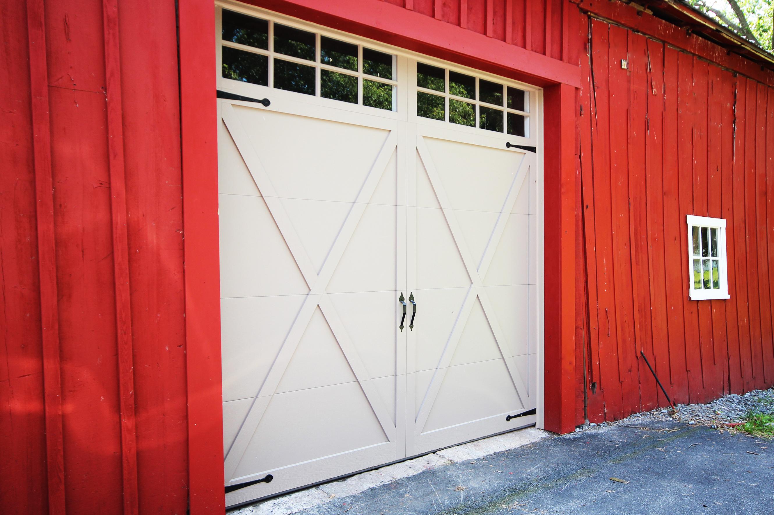 10x10 Garage Door (Sandstone) w-Stockton Inserts and Crossbucks